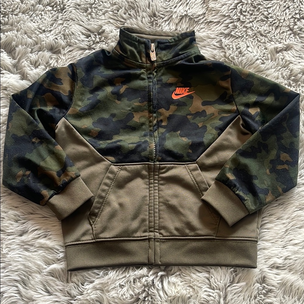 Nike Boys Camo Green Jacket